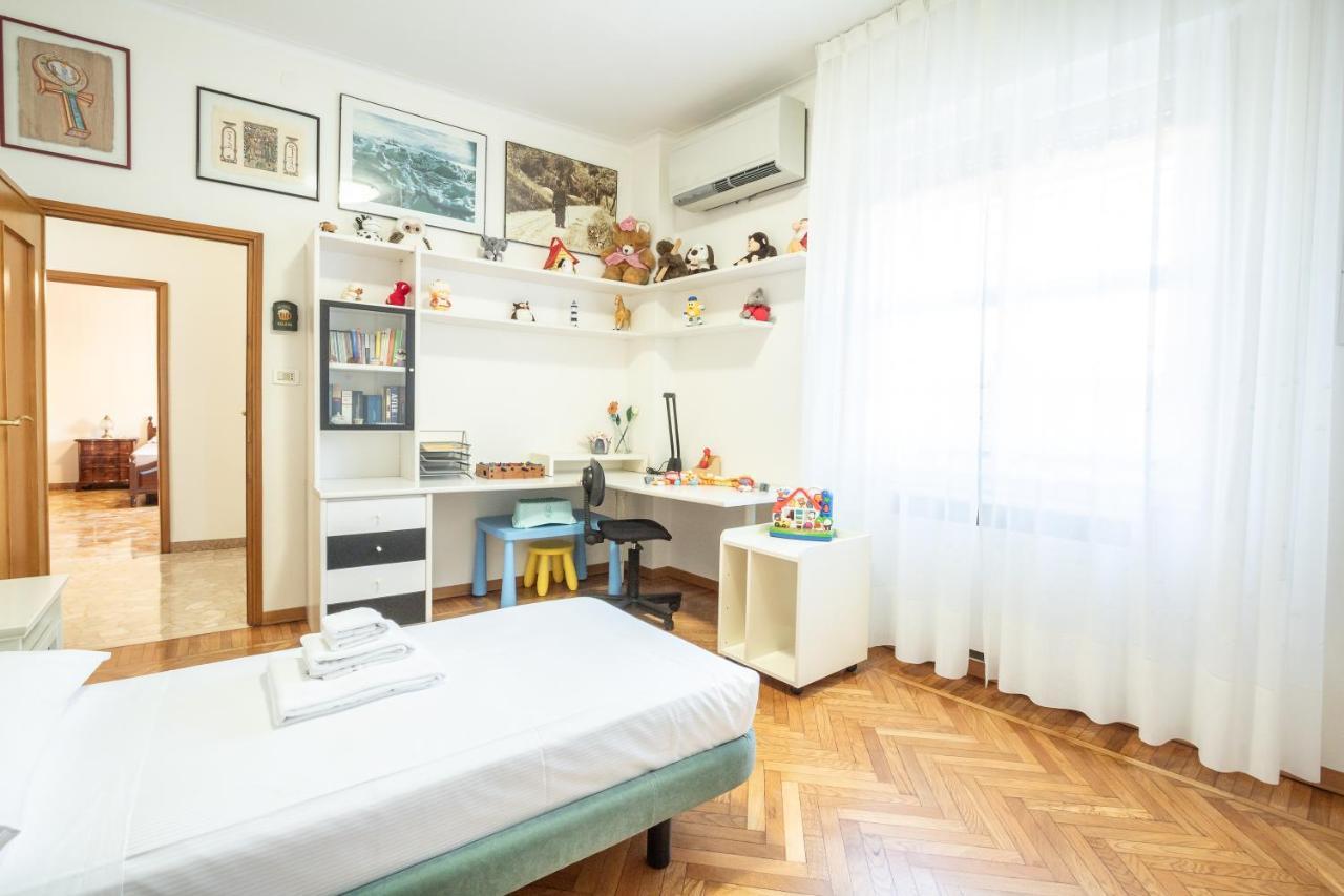 Realkasa Montagnola Apartment Bologna Eksteriør bilde
